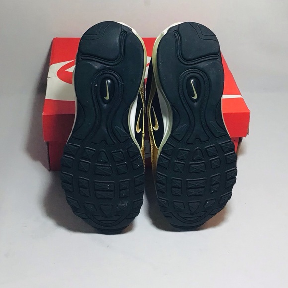 Nike Kids Air Max 97 GS Running Shoes (4.5)